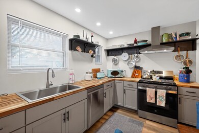 205 Ann St, Fox Lake, WI 53933 - photo 4