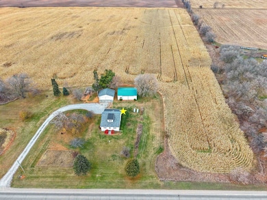 N3075 County Rd C, Pulaski, WI 54162 - photo 3