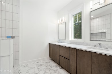 6 Cannon Royal Dr, Saratoga Springs, NY 12866 - photo 6