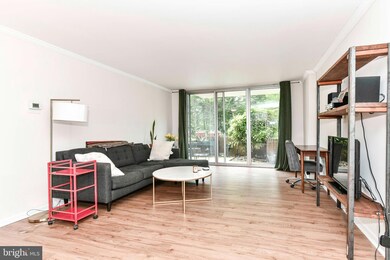 Van Ness East unit 114, Washington, DC 20008 - photo 4