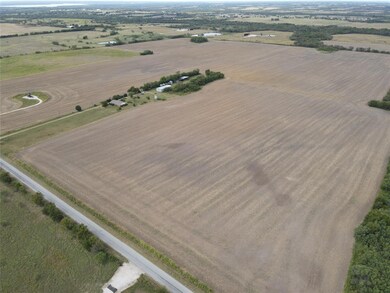 489 Wright Rd, Sherman, TX 75092 - photo 2