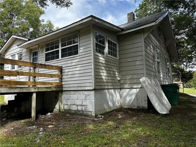 610 E Kearns Ave, High Point, NC 27260 - photo 5