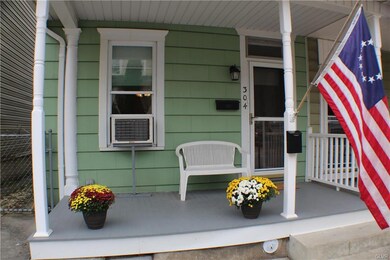 304 1st St, Slatington, PA 18080 - photo 2
