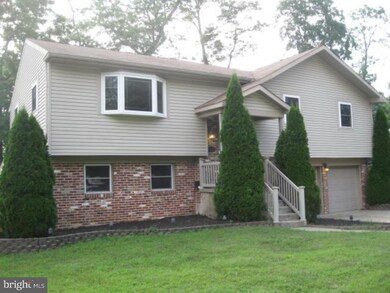 130 Juniper Ave, Berlin, NJ 08009 - photo 2