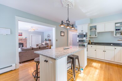 6 Kitchen