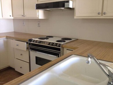 13678 N Garden Court Dr, Sun City, AZ 85351 - photo 6