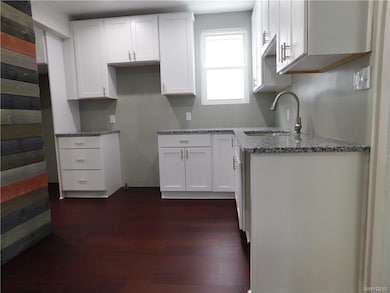 61 5th Ave, North Tonawanda, NY 14120 - photo 4