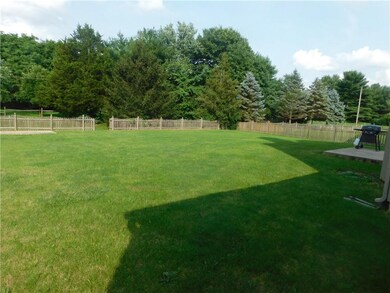 3639 Homestead Cir E, Plainfield, IN 46168 - photo 4