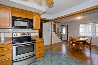 25 E Canton Cir, Springfield, MA 01104 - photo 5
