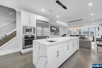 1234 River Rd, Edgewater, NJ 07020 - photo 6