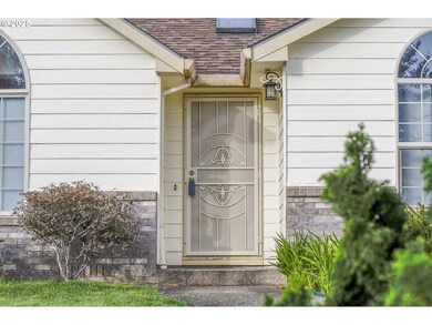 607 NW Heath St, Dallas, OR 97338 - photo 5