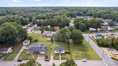 2004 Stewart Ave, Hopewell, VA 23860 - photo 2