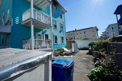 298-298A Lawrence St, Lawrence, MA 01841 - photo 5