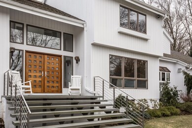 006-Front_Entrance-3618644-large