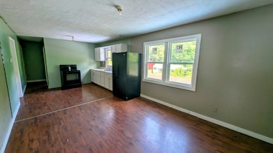 7846 State Highway 1690, Louisa, KY 41230 - photo 4