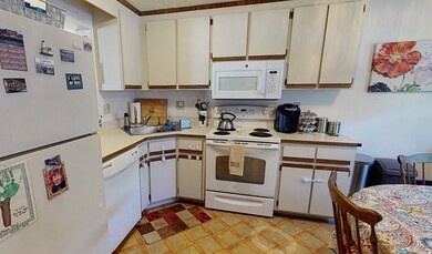 21 Hartshorn Place unit 21, Walpole, MA 02081 - photo 6