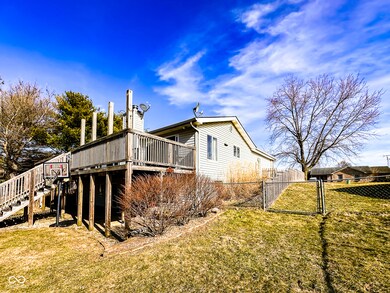 12930 River Grove Dr, Columbus, IN 47203 - photo 3