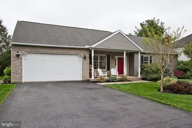 23 Aspen Dr, Leola, PA 17540 - photo 2