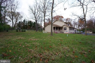 77 Chenoweth Dr, Bunker Hill, WV 25413 - photo 3