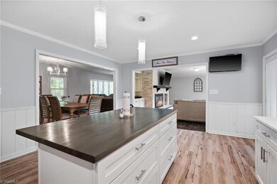 1016 Kerry St, Asheboro, NC 27203 - photo 5