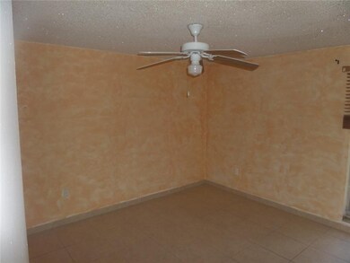 4490 W 19th Ct unit 214, Hialeah, FL 33012 - photo 2