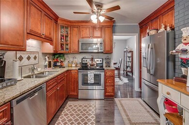 608 Springwood Rd, Asheboro, NC 27205 - photo 7