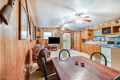 1057 Whiskey Bay Hwy-7