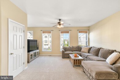 10353 Lantern Ln, Hagerstown, MD 21740 - photo 2