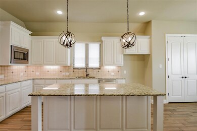 3100 White Horse Ct, Granbury, TX 76049 - photo 7