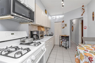 59-06 59th Dr, Maspeth, NY 11378 - photo 2