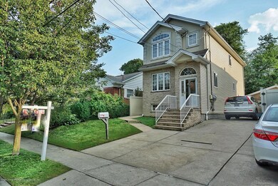 172 Alter Ave, Staten Island, NY 10304 - photo 5