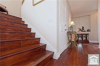 Entry Hall into Liv. Rm. + Vu of 3/4 inch Teak Flo
