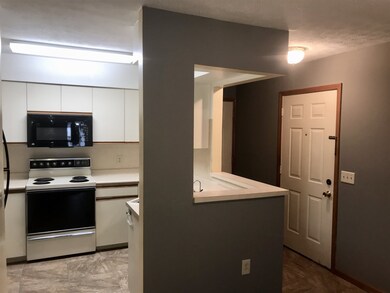 2221 Hillcrest Ave unit F, Plymouth, IN 46563 - photo 5