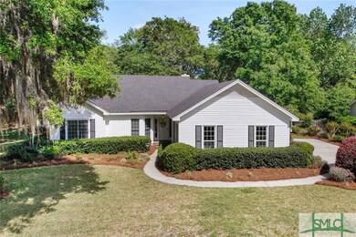 104 Gloucester Rd, Savannah, GA 31410 - photo 2