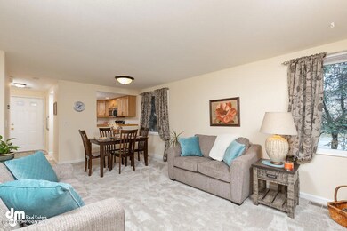 Living Area 20191028-DW-0027-SMALL