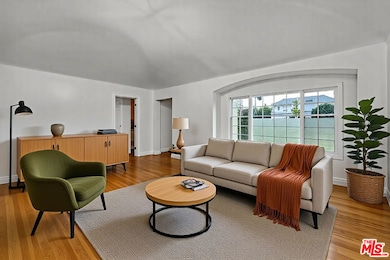 10281 Dunleer Dr, Los Angeles, CA 90064 - photo 5