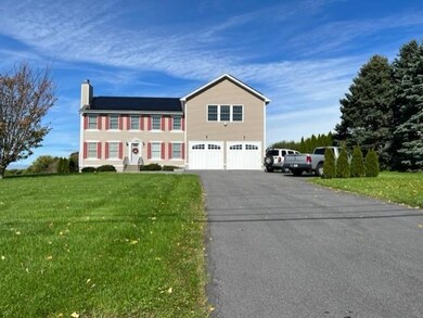 131 Corporate Place, Middletown, RI 02842 - photo 2