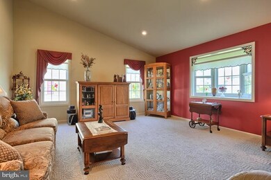 128 Arbor Dr, Myerstown, PA 17067 - photo 4