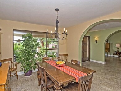 005_Formal Dining