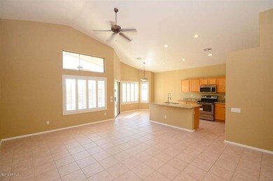 Great Rm & Kitchen