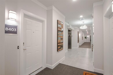 4th Floor entry