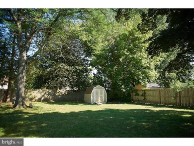 1635 Sycamore Ave, Hatboro, PA 19040 - photo 4