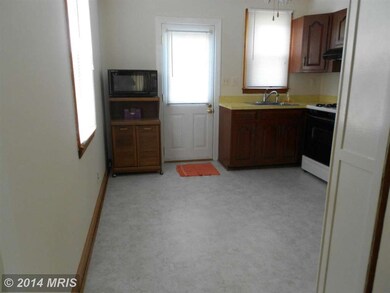 8 Holmes Ave, Catonsville, MD 21228 - photo 6