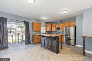 2531 Brookfield Ave, Baltimore, MD 21217 - photo 6