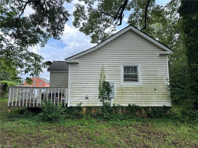 1203 Picard St, Greensboro, NC 27405 - photo 3
