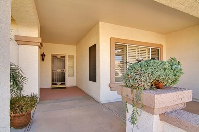 FrontPatio_0338