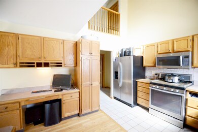 13 Horstman Dr, Schenectady, NY 12302 - photo 7