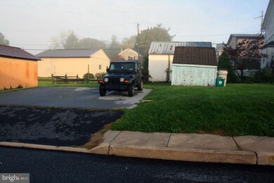 108 Brimmer Ave, New Holland, PA 17557 - photo 3