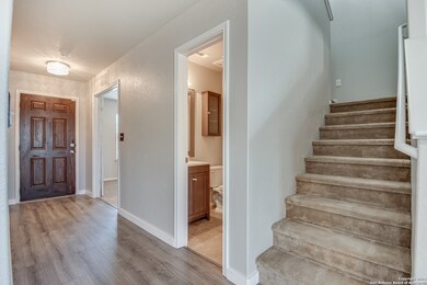 10123 Round Ridge, San Antonio, TX 78254 - photo 5