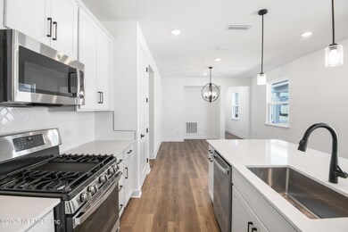 366 Cedar Elm Way-5
